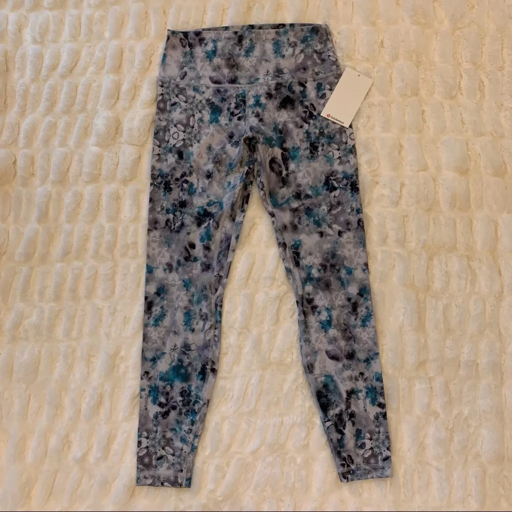 NWT Lululemon Align High Rise 28” Pant - Picture 4 of 15